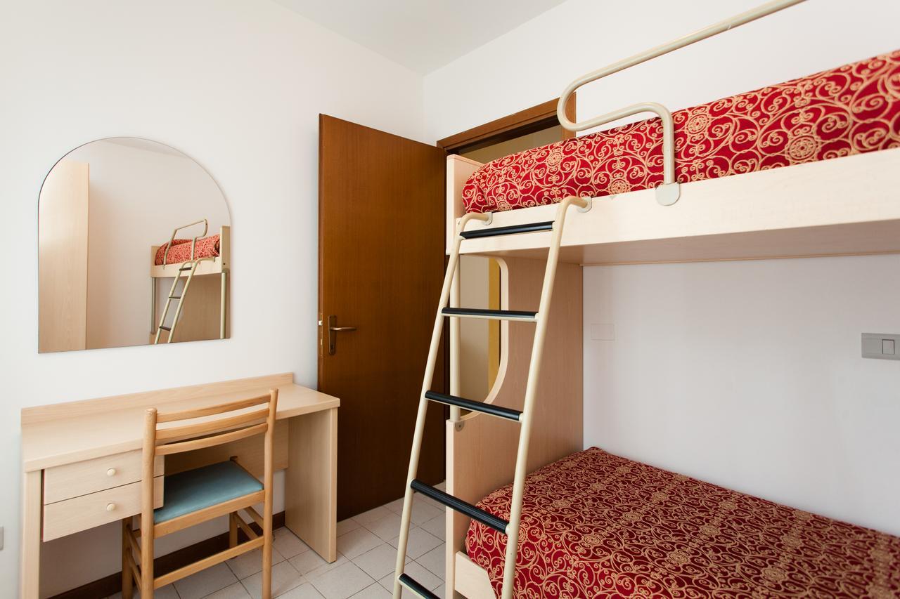 Residence Marina Lido di Jesolo Eksteriør billede